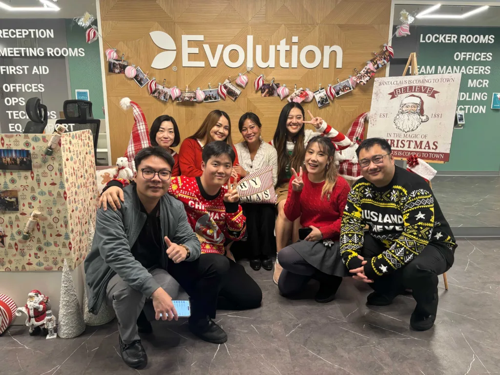 Evolution Canada Festive 1024x768 jpg