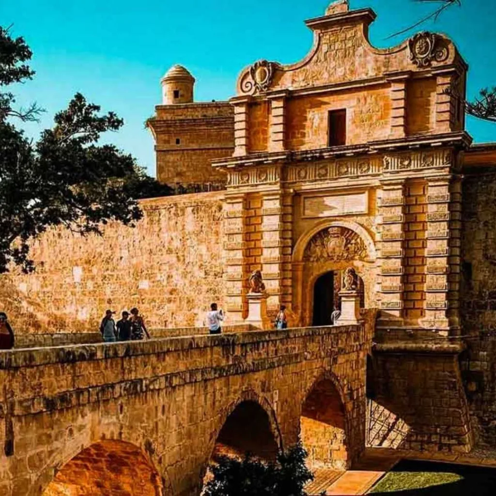 1x1 Web photos 5 3 1024x1024 jpg